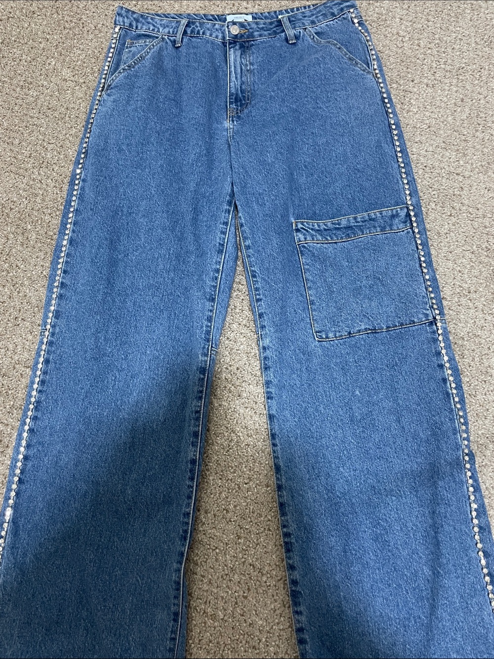 Forever 21 Women's Blue Straight-Leg Denim with Rhinestone trim Size US 30 - Picture 3 of 10
